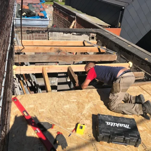 Platte daken – realisatie van Renovatie Lclean, foto 8