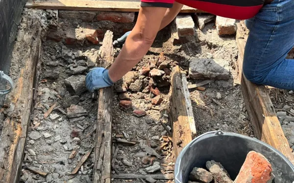 Fuite & Réparation de toiture Renovatie Lclean